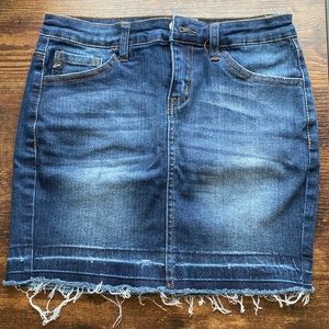 KanCan sz 1 denim distressed miniskirt